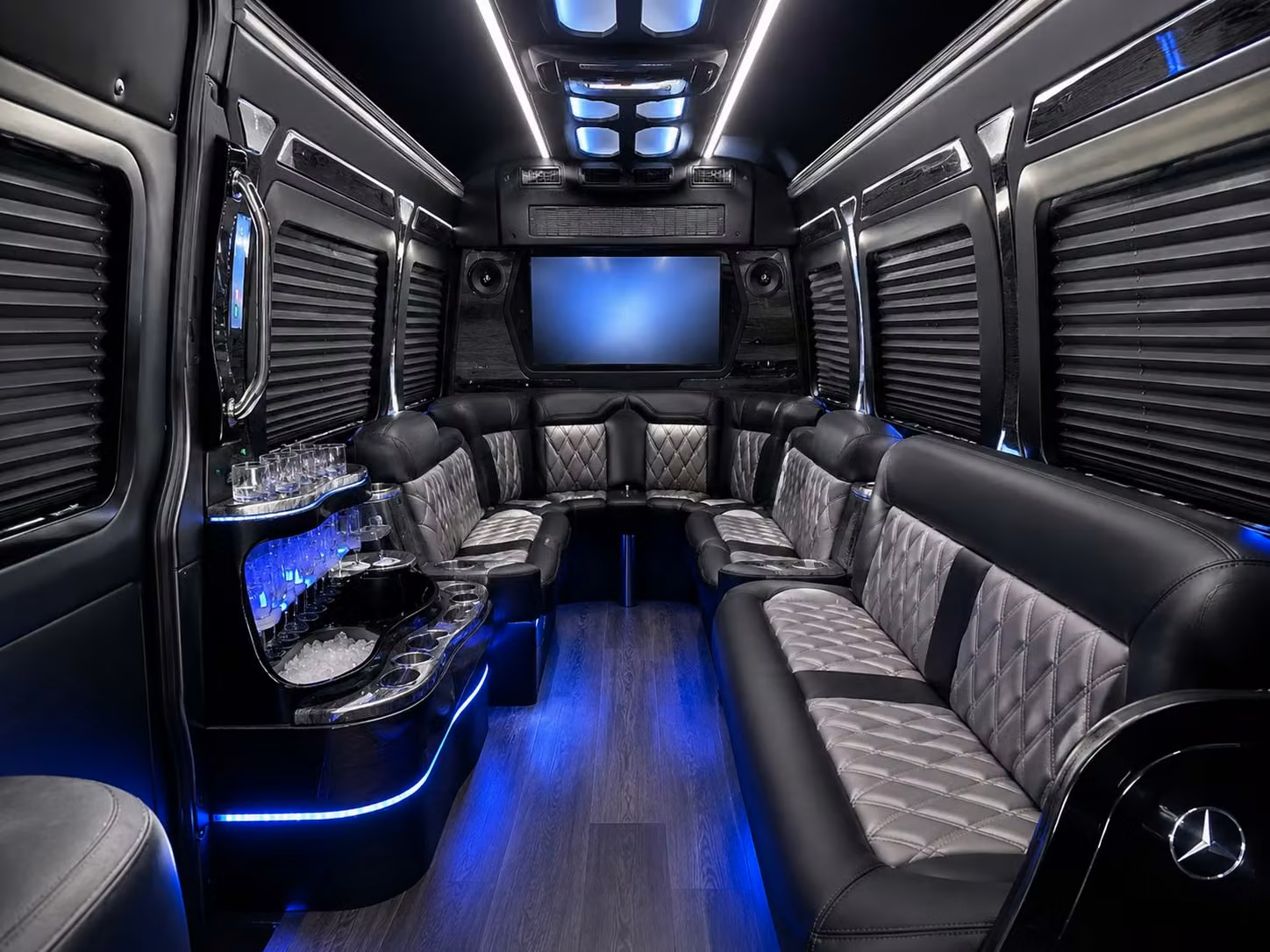 bus rental options for bakersfield trips
